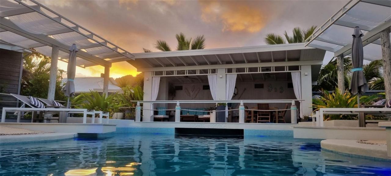 Ocean Escape Resort & Spa ราโรทองกา ภายนอก รูปภาพ